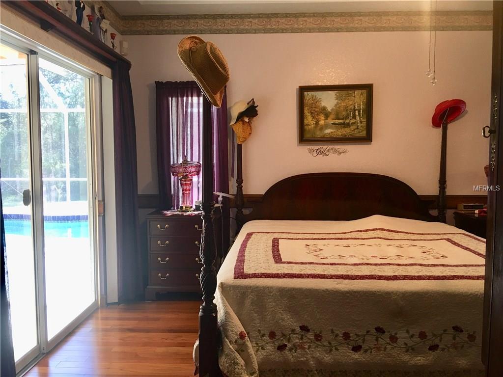 17333 HOLMES AVENUE, PORT CHARLOTTE, Florida 33948, 3 Bedrooms Bedrooms, 4 Rooms Rooms,2 BathroomsBathrooms,Residential,For sale,HOLMES,C7249155