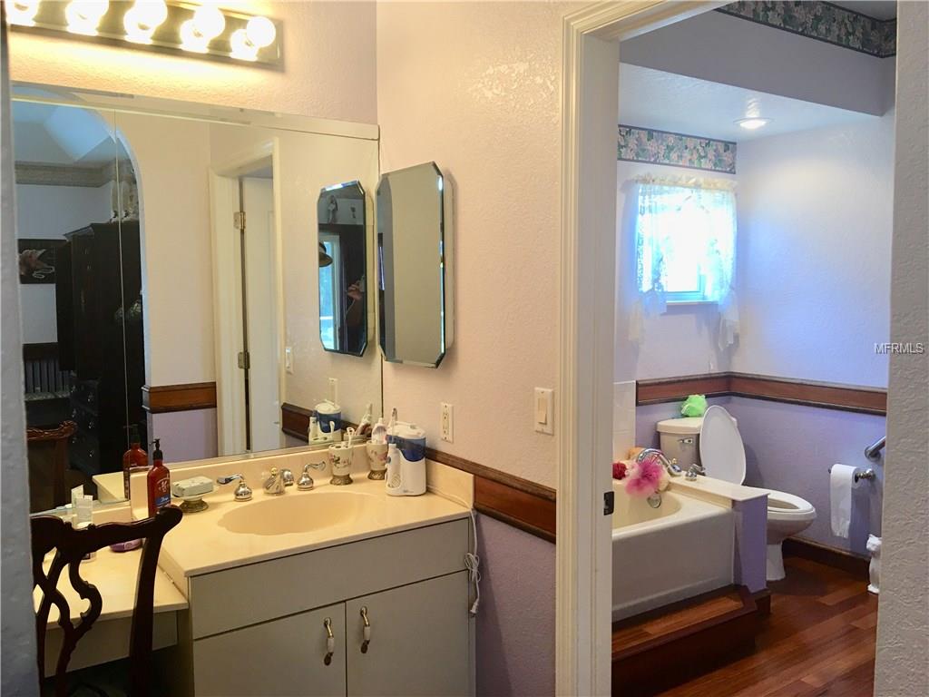 17333 HOLMES AVENUE, PORT CHARLOTTE, Florida 33948, 3 Bedrooms Bedrooms, 4 Rooms Rooms,2 BathroomsBathrooms,Residential,For sale,HOLMES,C7249155