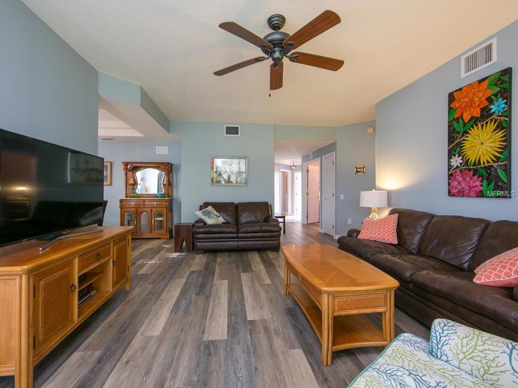 7163 PROSPERITY CIRCLE, SARASOTA, Florida 34238, 2 Bedrooms Bedrooms, 5 Rooms Rooms,2 BathroomsBathrooms,Residential,For sale,PROSPERITY,A4202427