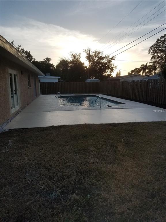 2527 WANETA DRIVE, SARASOTA, Florida 34231, 3 Bedrooms Bedrooms, 4 Rooms Rooms,2 BathroomsBathrooms,Residential,For sale,WANETA,A4206797