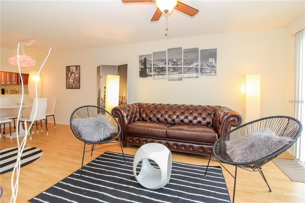 7294 CLOISTER DRIVE, SARASOTA, Florida 34231, 2 Bedrooms Bedrooms, 3 Rooms Rooms,2 BathroomsBathrooms,Residential,For sale,CLOISTER,A4208990