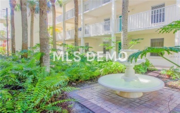 7294 CLOISTER DRIVE, SARASOTA, Florida 34231, 2 Bedrooms Bedrooms, 3 Rooms Rooms,2 BathroomsBathrooms,Residential,For sale,CLOISTER,A4208990