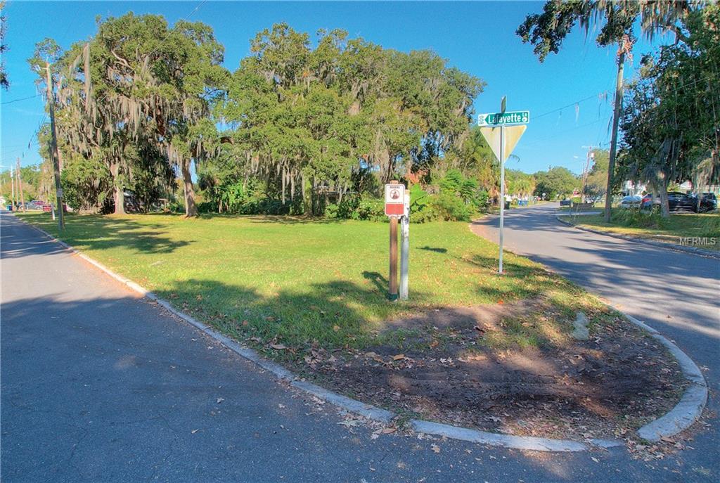 858 LAFAYETTE LANE, LAKELAND, Florida 33805, ,Vacant land,For sale,LAFAYETTE,L4725421