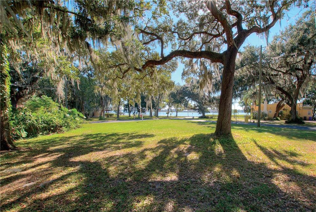 858 LAFAYETTE LANE, LAKELAND, Florida 33805, ,Vacant land,For sale,LAFAYETTE,L4725421