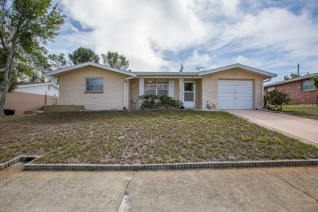 5052 CARDIFF DRIVE, HOLIDAY, Florida 34690, 2 Bedrooms Bedrooms, 6 Rooms Rooms,1 BathroomBathrooms,Residential,For sale,CARDIFF,W7637684