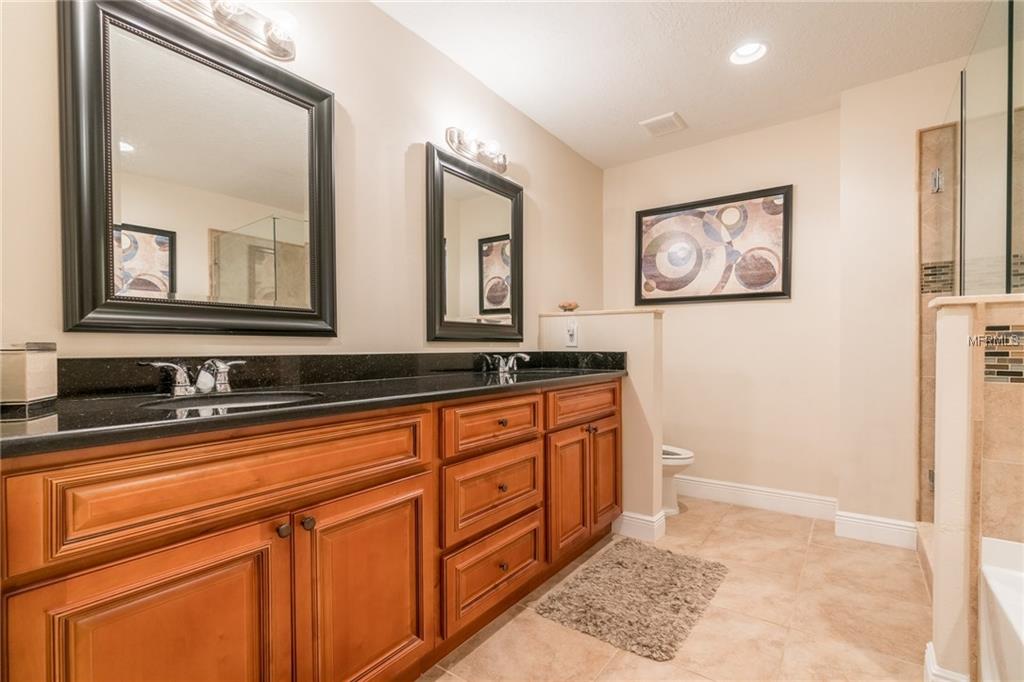 4803 W SAN JOSE STREET, TAMPA, Florida 33629, 3 Bedrooms Bedrooms, 8 Rooms Rooms,2 BathroomsBathrooms,Residential,For sale,SAN JOSE,T2928070