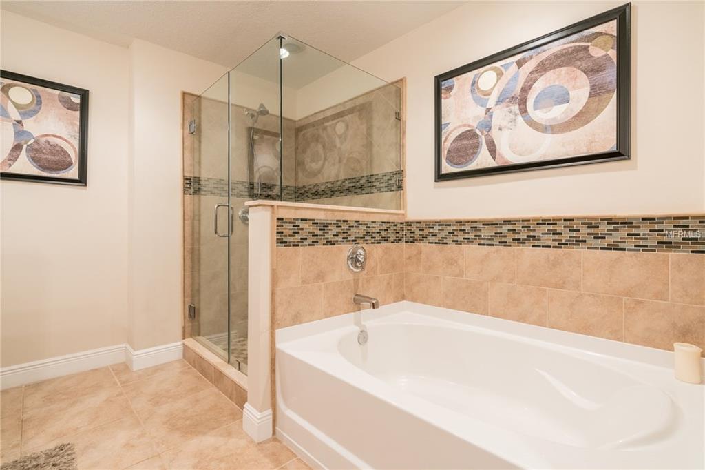 4803 W SAN JOSE STREET, TAMPA, Florida 33629, 3 Bedrooms Bedrooms, 8 Rooms Rooms,2 BathroomsBathrooms,Residential,For sale,SAN JOSE,T2928070