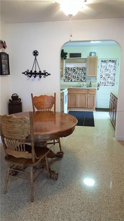 1919 LAKEWOOD DRIVE, CLEARWATER, Florida 33763, 3 Bedrooms Bedrooms, 5 Rooms Rooms,1 BathroomBathrooms,Residential,For sale,LAKEWOOD,U7847411