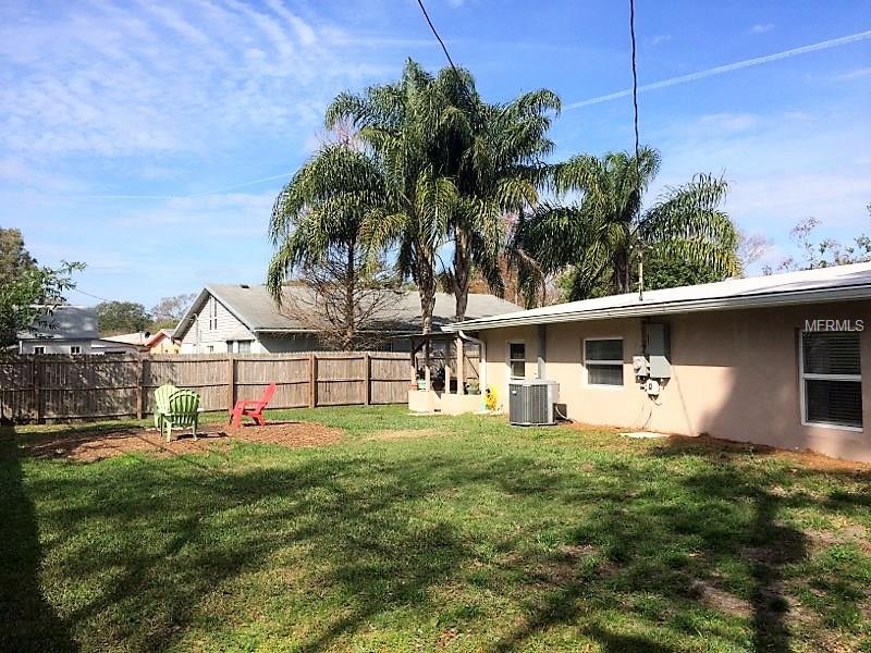 1919 LAKEWOOD DRIVE, CLEARWATER, Florida 33763, 3 Bedrooms Bedrooms, 5 Rooms Rooms,1 BathroomBathrooms,Residential,For sale,LAKEWOOD,U7847411