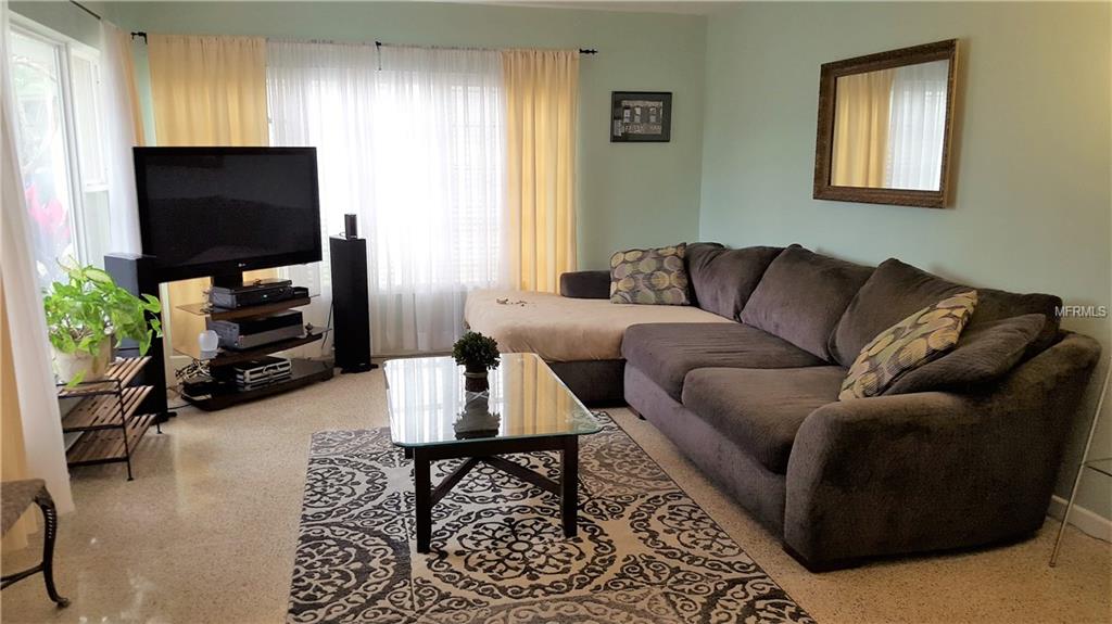 1919 LAKEWOOD DRIVE, CLEARWATER, Florida 33763, 3 Bedrooms Bedrooms, 5 Rooms Rooms,1 BathroomBathrooms,Residential,For sale,LAKEWOOD,U7847411