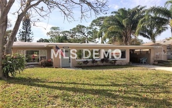 1919 LAKEWOOD DRIVE, CLEARWATER, Florida 33763, 3 Bedrooms Bedrooms, 5 Rooms Rooms,1 BathroomBathrooms,Residential,For sale,LAKEWOOD,U7847411