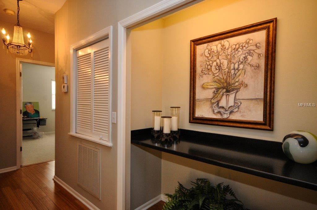 SARASOTA, Florida 34231, 3 Bedrooms Bedrooms, 6 Rooms Rooms,2 BathroomsBathrooms,Residential,For sale,A4175607