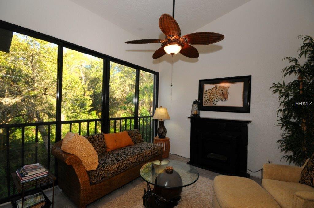 SARASOTA, Florida 34231, 3 Bedrooms Bedrooms, 6 Rooms Rooms,2 BathroomsBathrooms,Residential,For sale,A4175607