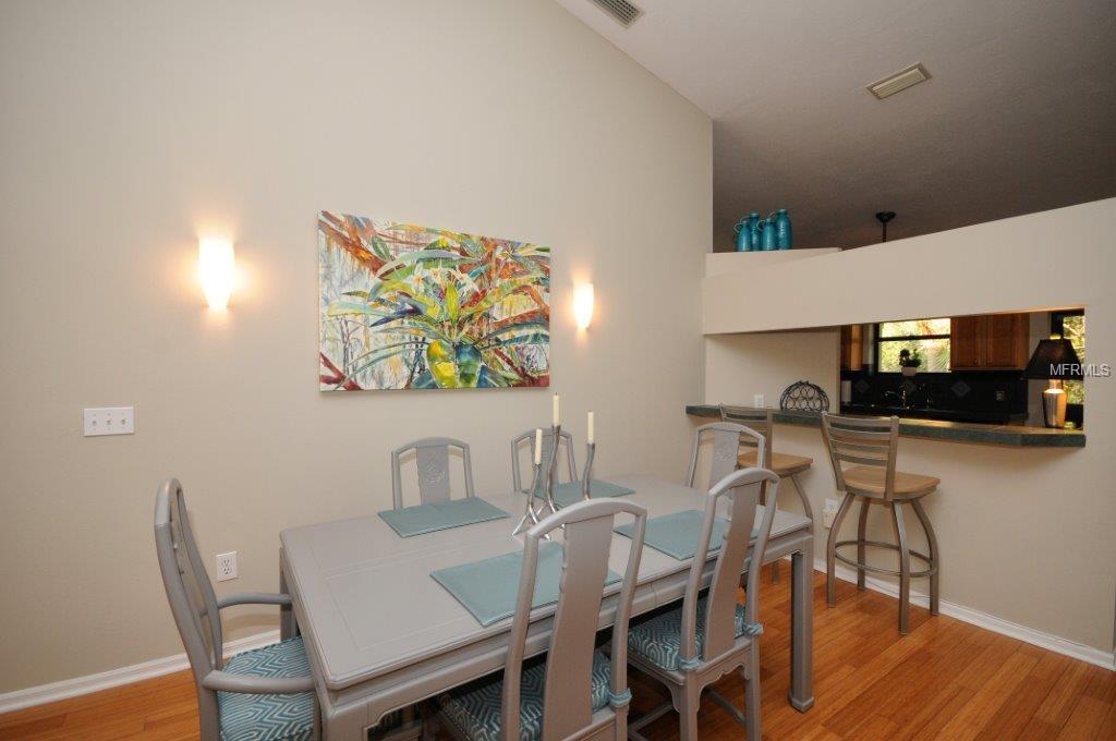 SARASOTA, Florida 34231, 3 Bedrooms Bedrooms, 6 Rooms Rooms,2 BathroomsBathrooms,Residential,For sale,A4175607