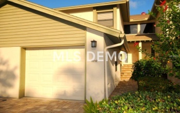 SARASOTA, Florida 34231, 3 Bedrooms Bedrooms, 6 Rooms Rooms,2 BathroomsBathrooms,Residential,For sale,A4175607