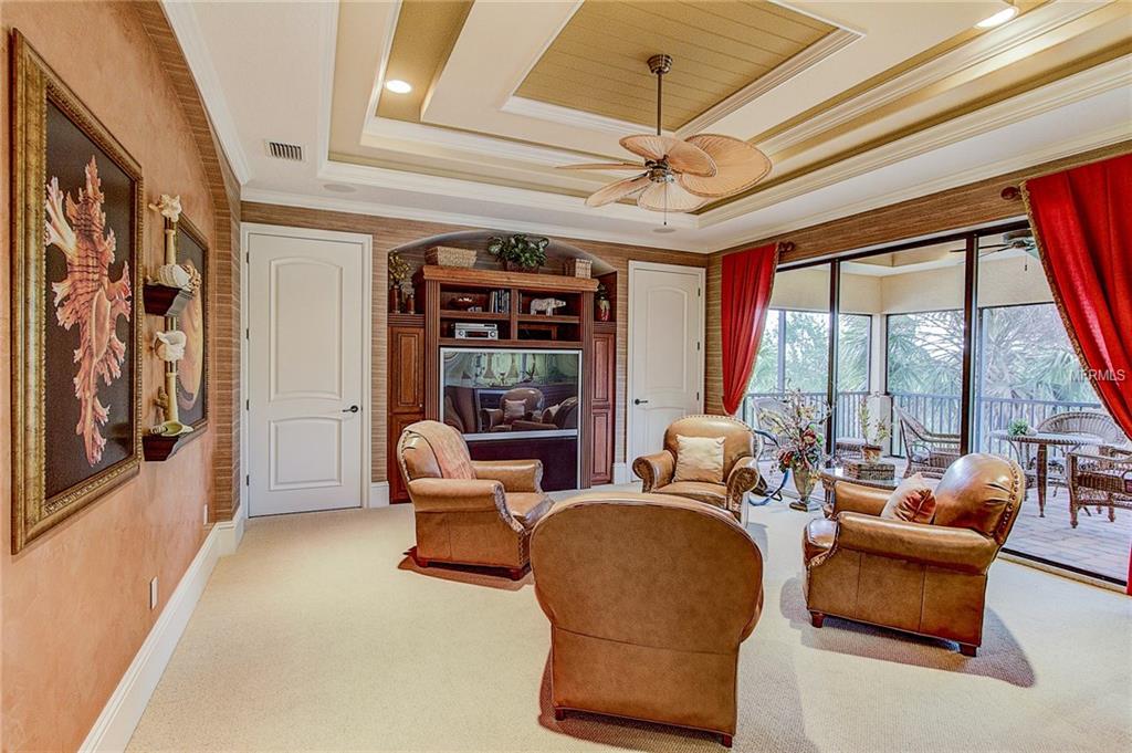 3549 FOUNDERS CLUB DRIVE, SARASOTA, Florida 34240, 4 Bedrooms Bedrooms, 9 Rooms Rooms,4 BathroomsBathrooms,Residential,For sale,FOUNDERS CLUB,A4189830