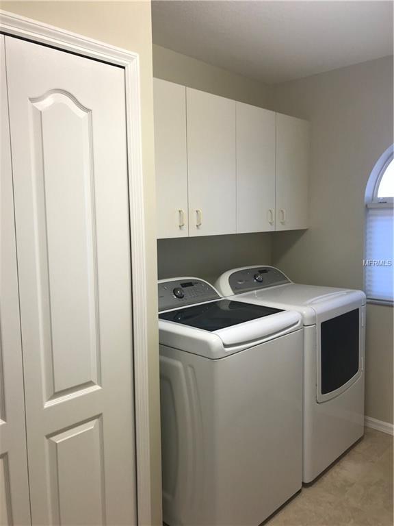 550 SILK OAK DRIVE, VENICE, Florida 34293, 3 Bedrooms Bedrooms, 8 Rooms Rooms,2 BathroomsBathrooms,Residential,For sale,SILK OAK,N5915207