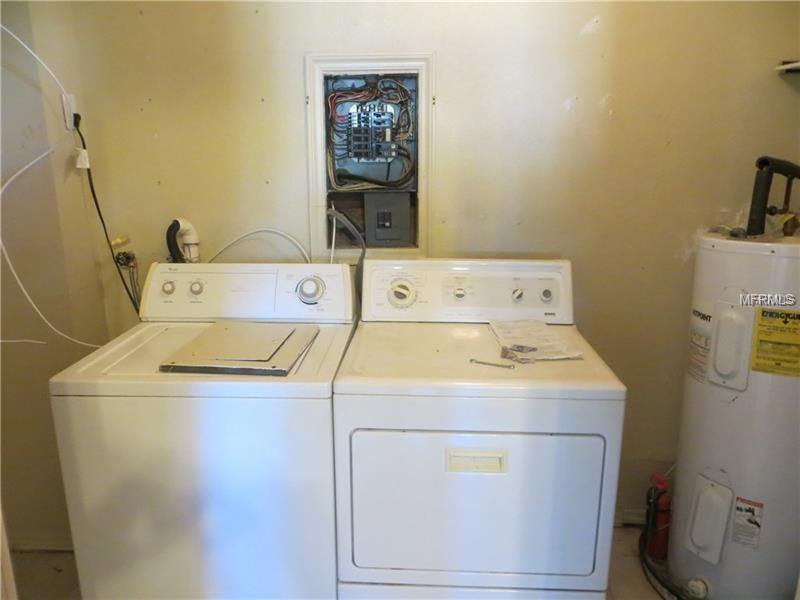 6958 81ST AVENUE N, PINELLAS PARK, Florida 33781, 3 Bedrooms Bedrooms, 6 Rooms Rooms,1 BathroomBathrooms,Residential,For sale,81ST,U7843490