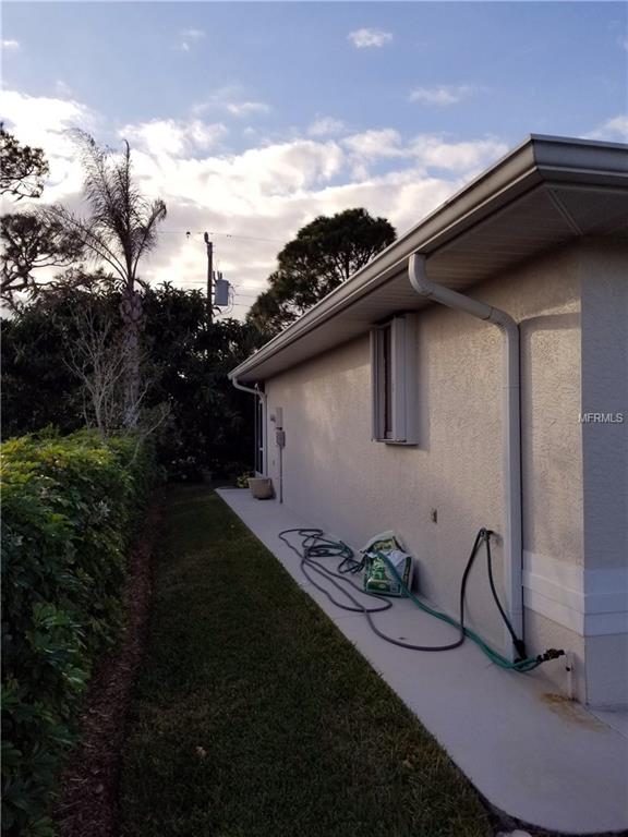 322 SAN REMO AVENUE, NORTH PORT, Florida 34287, 3 Bedrooms Bedrooms, 8 Rooms Rooms,2 BathroomsBathrooms,Residential,For sale,SAN REMO,C7248090