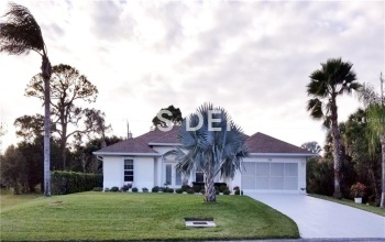 322 SAN REMO AVENUE, NORTH PORT, Florida 34287, 3 Bedrooms Bedrooms, 8 Rooms Rooms,2 BathroomsBathrooms,Residential,For sale,SAN REMO,C7248090