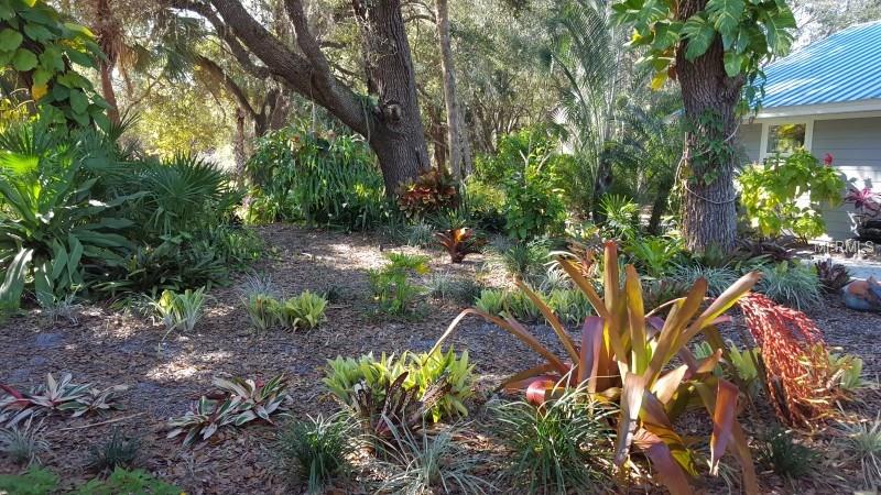 311 ELLINGTON STREET, PORT CHARLOTTE, Florida 33953, 3 Bedrooms Bedrooms, 8 Rooms Rooms,2 BathroomsBathrooms,Residential,For sale,ELLINGTON,W7637381