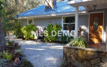 311 ELLINGTON STREET, PORT CHARLOTTE, Florida 33953, 3 Bedrooms Bedrooms, 8 Rooms Rooms,2 BathroomsBathrooms,Residential,For sale,ELLINGTON,W7637381