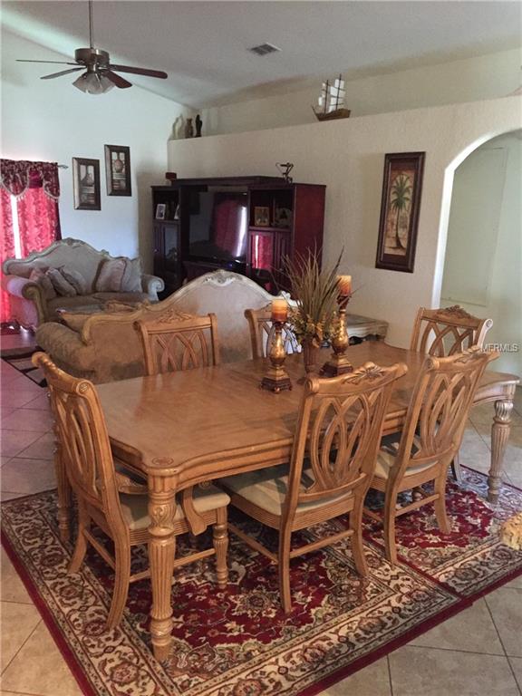 DUNDEE, Florida 33838, 3 Bedrooms Bedrooms, 6 Rooms Rooms,2 BathroomsBathrooms,Residential,For sale,S4856732