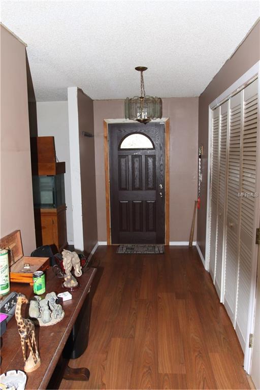 107 ARDSDALE COURT, LONGWOOD, Florida 32750, 4 Bedrooms Bedrooms, 8 Rooms Rooms,2 BathroomsBathrooms,Residential,For sale,ARDSDALE,O5560616