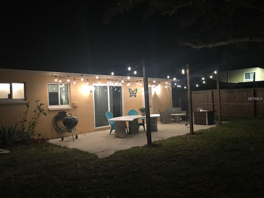 1556 HUNTINGTON LANE, CLEARWATER, Florida 33755, 3 Bedrooms Bedrooms, 5 Rooms Rooms,2 BathroomsBathrooms,Residential,For sale,HUNTINGTON,T2928234