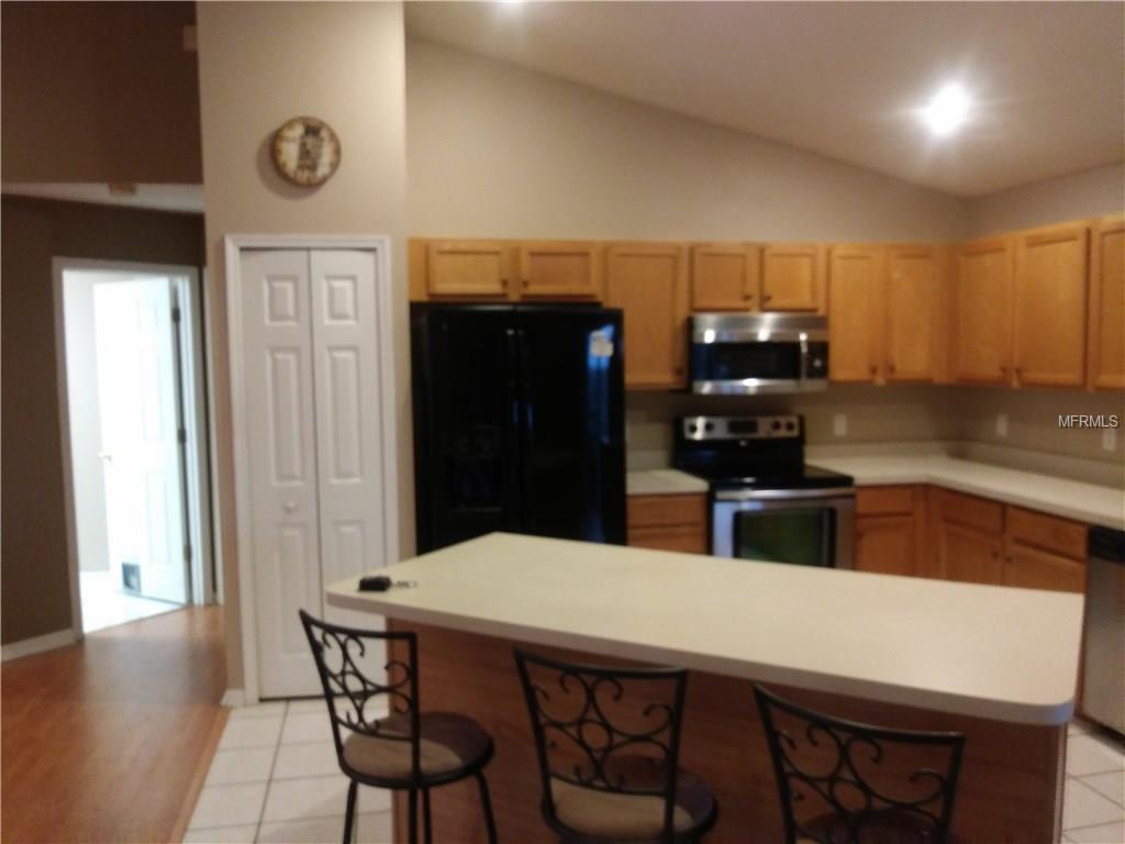 5024 PINE NEEDLE DRIVE, MASCOTTE, Florida 34753, 3 Bedrooms Bedrooms, 3 Rooms Rooms,2 BathroomsBathrooms,Residential,For sale,PINE NEEDLE,T2928366