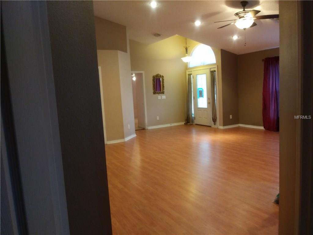 5024 PINE NEEDLE DRIVE, MASCOTTE, Florida 34753, 3 Bedrooms Bedrooms, 3 Rooms Rooms,2 BathroomsBathrooms,Residential,For sale,PINE NEEDLE,T2928366