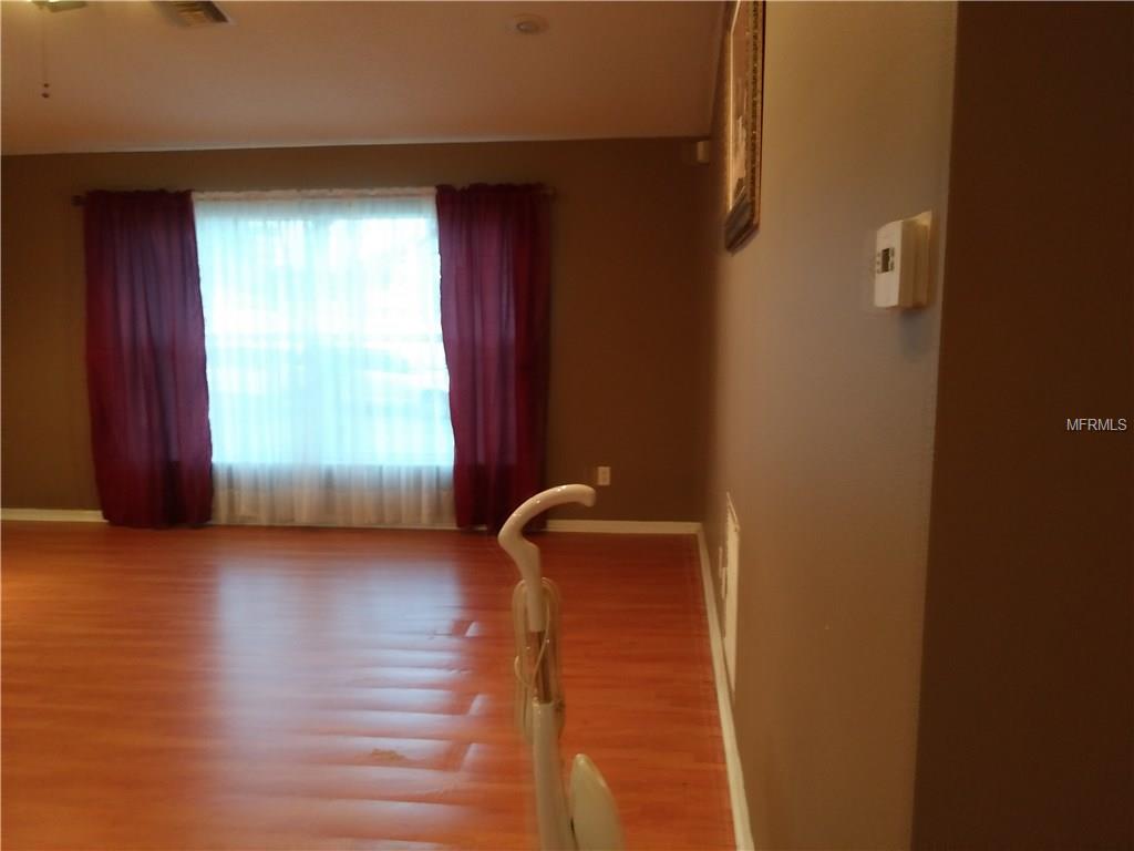 5024 PINE NEEDLE DRIVE, MASCOTTE, Florida 34753, 3 Bedrooms Bedrooms, 3 Rooms Rooms,2 BathroomsBathrooms,Residential,For sale,PINE NEEDLE,T2928366