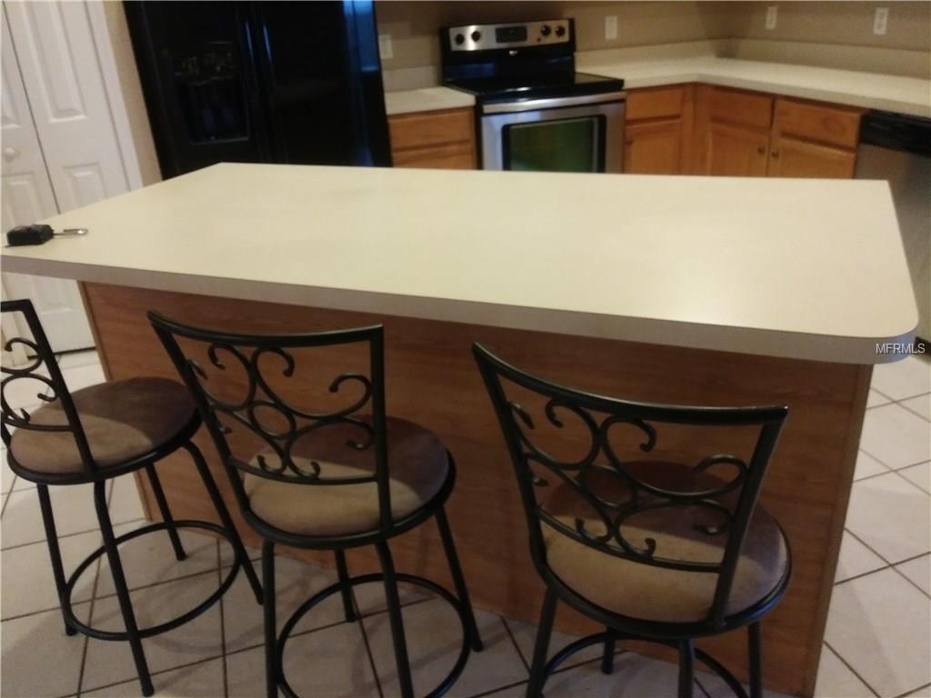 5024 PINE NEEDLE DRIVE, MASCOTTE, Florida 34753, 3 Bedrooms Bedrooms, 3 Rooms Rooms,2 BathroomsBathrooms,Residential,For sale,PINE NEEDLE,T2928366