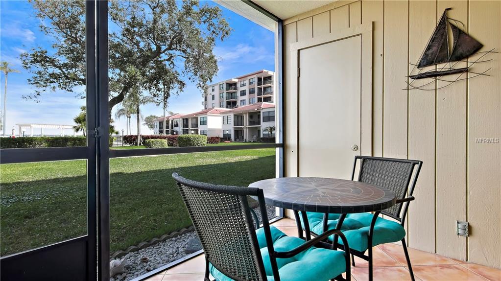 6265 SUN BOULEVARD, ST PETERSBURG, Florida 33715, 1 Bedroom Bedrooms, 3 Rooms Rooms,1 BathroomBathrooms,Residential,For sale,SUN,U7847542