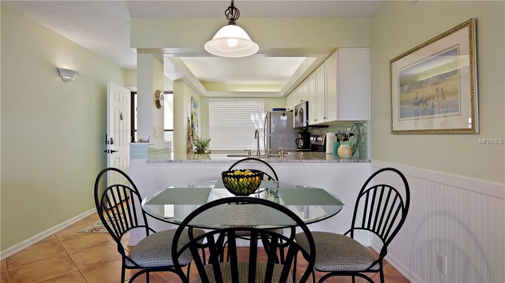 6265 SUN BOULEVARD, ST PETERSBURG, Florida 33715, 1 Bedroom Bedrooms, 3 Rooms Rooms,1 BathroomBathrooms,Residential,For sale,SUN,U7847542