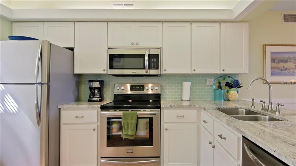 6265 SUN BOULEVARD, ST PETERSBURG, Florida 33715, 1 Bedroom Bedrooms, 3 Rooms Rooms,1 BathroomBathrooms,Residential,For sale,SUN,U7847542