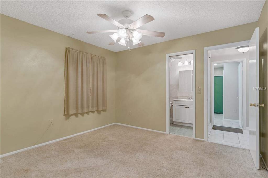 5252 KEYSVILLE AVENUE, SPRING HILL, Florida 34608, 3 Bedrooms Bedrooms, 8 Rooms Rooms,2 BathroomsBathrooms,Residential,For sale,KEYSVILLE,W7637849