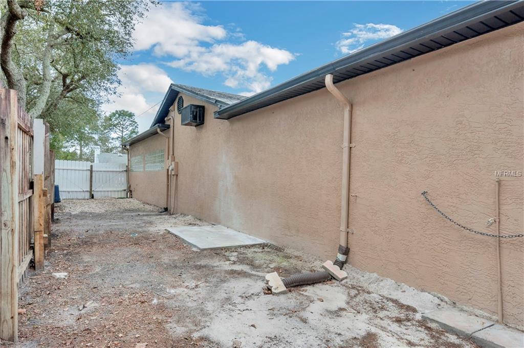 5252 KEYSVILLE AVENUE, SPRING HILL, Florida 34608, 3 Bedrooms Bedrooms, 8 Rooms Rooms,2 BathroomsBathrooms,Residential,For sale,KEYSVILLE,W7637849