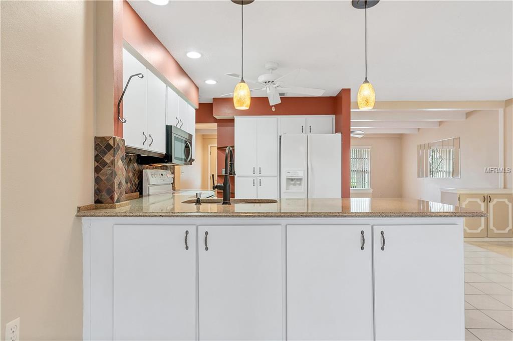 5252 KEYSVILLE AVENUE, SPRING HILL, Florida 34608, 3 Bedrooms Bedrooms, 8 Rooms Rooms,2 BathroomsBathrooms,Residential,For sale,KEYSVILLE,W7637849