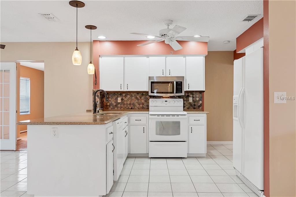 5252 KEYSVILLE AVENUE, SPRING HILL, Florida 34608, 3 Bedrooms Bedrooms, 8 Rooms Rooms,2 BathroomsBathrooms,Residential,For sale,KEYSVILLE,W7637849