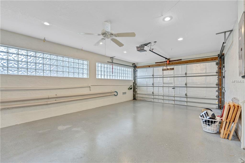 5252 KEYSVILLE AVENUE, SPRING HILL, Florida 34608, 3 Bedrooms Bedrooms, 8 Rooms Rooms,2 BathroomsBathrooms,Residential,For sale,KEYSVILLE,W7637849