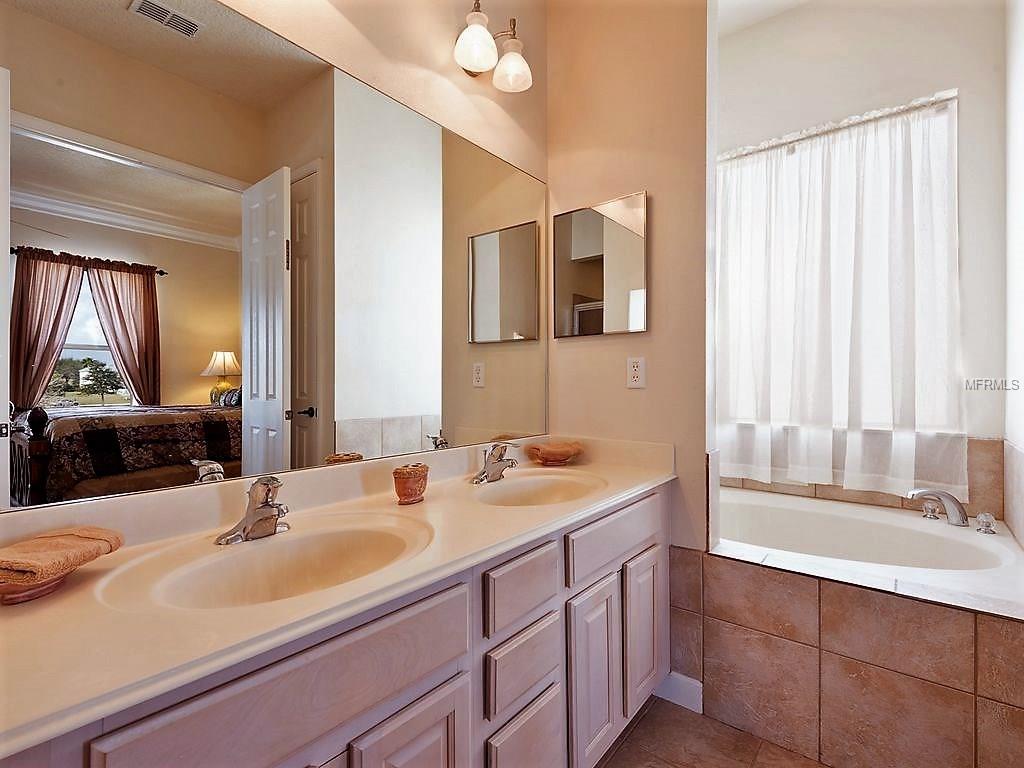 7748 LINKSIDE LOOP, REUNION, Florida 34747, 3 Bedrooms Bedrooms, 6 Rooms Rooms,2 BathroomsBathrooms,Residential,For sale,LINKSIDE,O5488065