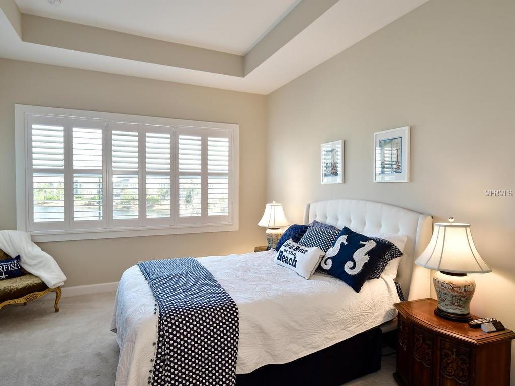 327 COMPASS POINT DRIVE, BRADENTON, Florida 34209, 3 Bedrooms Bedrooms, 9 Rooms Rooms,3 BathroomsBathrooms,Residential,For sale,COMPASS POINT,A4202434