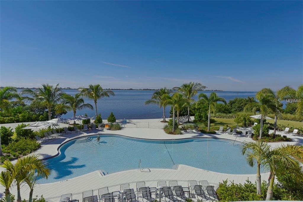 327 COMPASS POINT DRIVE, BRADENTON, Florida 34209, 3 Bedrooms Bedrooms, 9 Rooms Rooms,3 BathroomsBathrooms,Residential,For sale,COMPASS POINT,A4202434