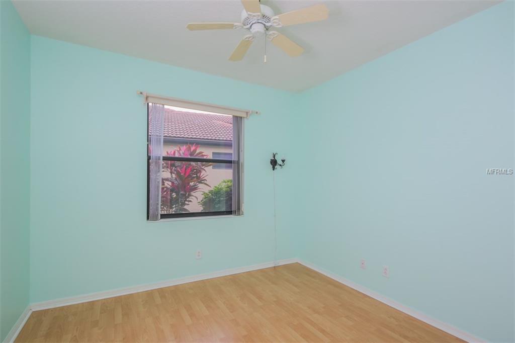 4115 MACKAY FALLS TERRACE, SARASOTA, Florida 34243, 3 Bedrooms Bedrooms, 8 Rooms Rooms,2 BathroomsBathrooms,Residential,For sale,MACKAY FALLS,A4204699