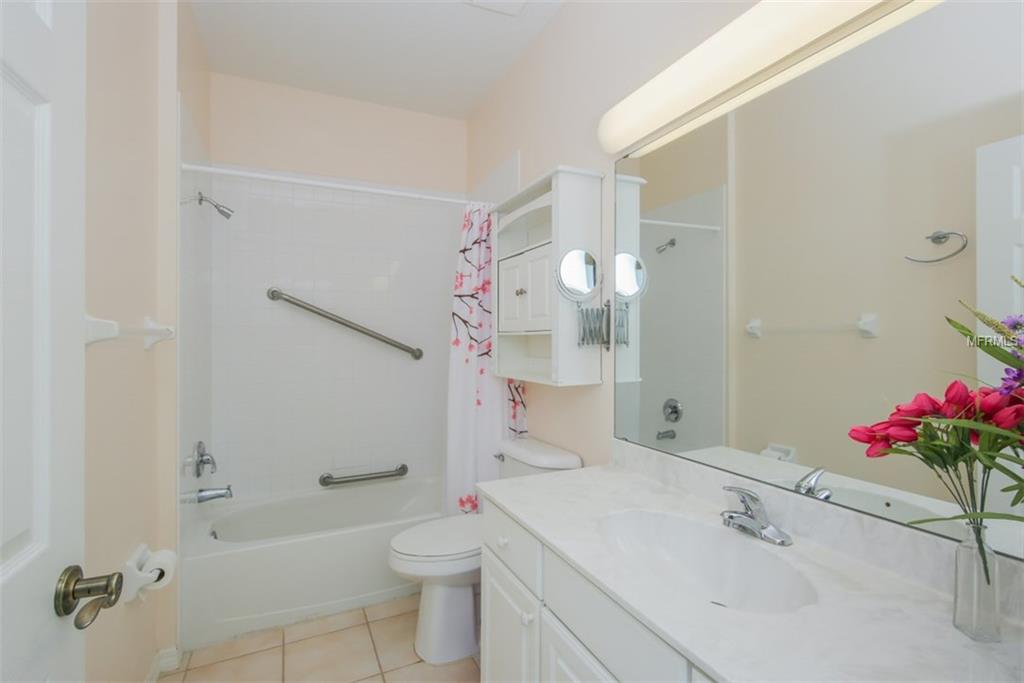 4115 MACKAY FALLS TERRACE, SARASOTA, Florida 34243, 3 Bedrooms Bedrooms, 8 Rooms Rooms,2 BathroomsBathrooms,Residential,For sale,MACKAY FALLS,A4204699