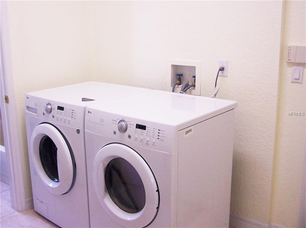 8335 CORAL CREEK LOOP, HUDSON, Florida 34667, 3 Bedrooms Bedrooms, 6 Rooms Rooms,3 BathroomsBathrooms,Residential,For sale,CORAL CREEK,W7636515