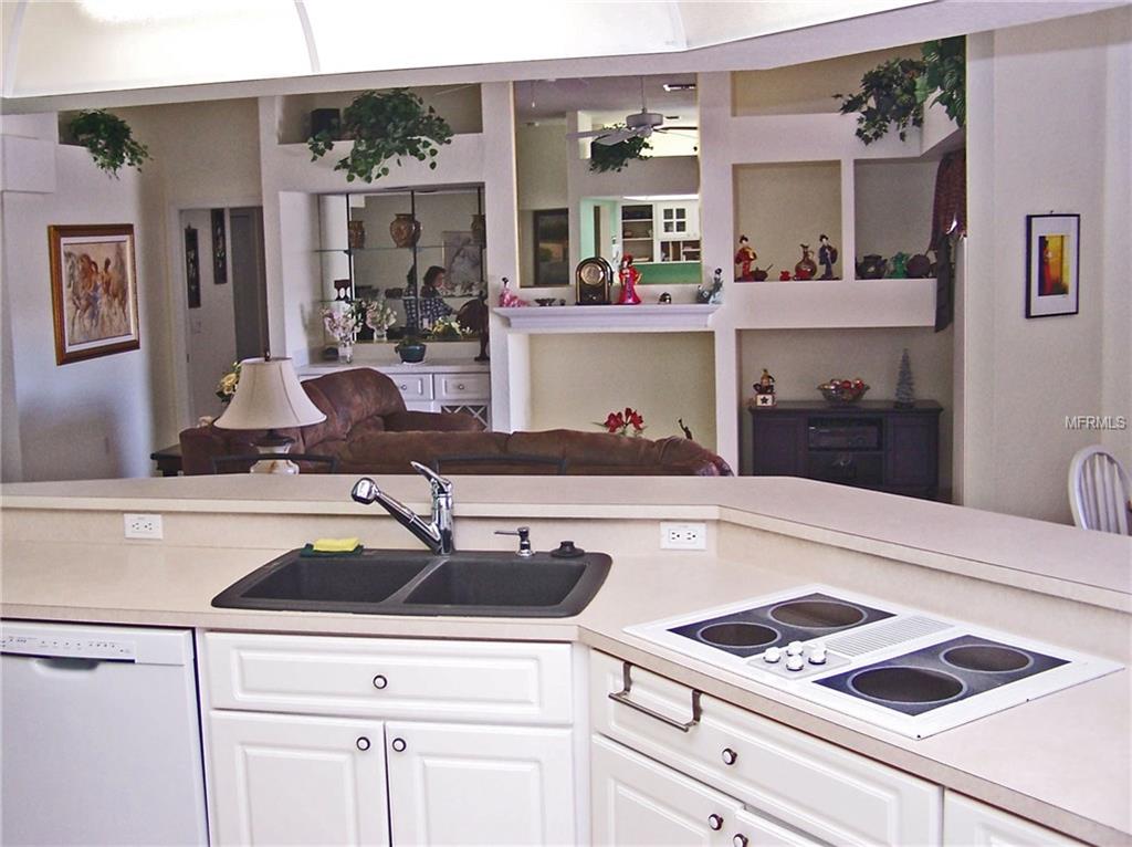 8335 CORAL CREEK LOOP, HUDSON, Florida 34667, 3 Bedrooms Bedrooms, 6 Rooms Rooms,3 BathroomsBathrooms,Residential,For sale,CORAL CREEK,W7636515