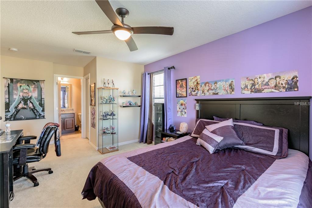 4284 BUGLE STREET, CLERMONT, Florida 34711, 5 Bedrooms Bedrooms, 9 Rooms Rooms,4 BathroomsBathrooms,Residential,For sale,BUGLE,O5558307