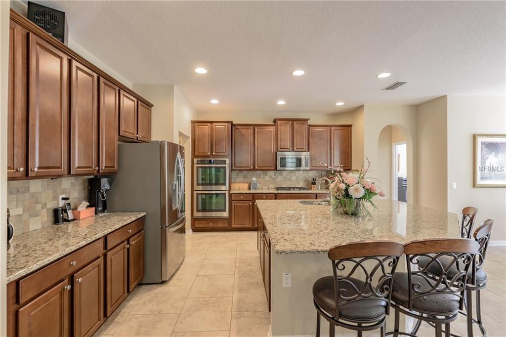 4284 BUGLE STREET, CLERMONT, Florida 34711, 5 Bedrooms Bedrooms, 9 Rooms Rooms,4 BathroomsBathrooms,Residential,For sale,BUGLE,O5558307